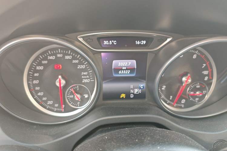 Used Mercedes-Benz GLA 2018 GLA 200 Fashion Model