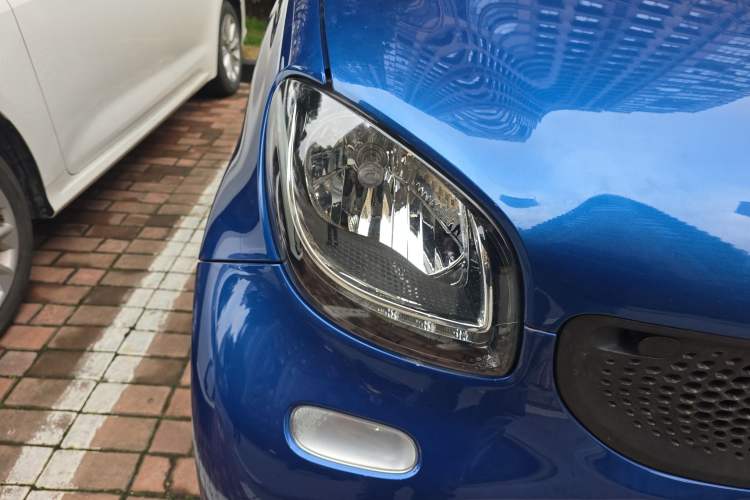 Used smart fortwo 2018 1.0L 52kW Hardtop Dynamic Version China V