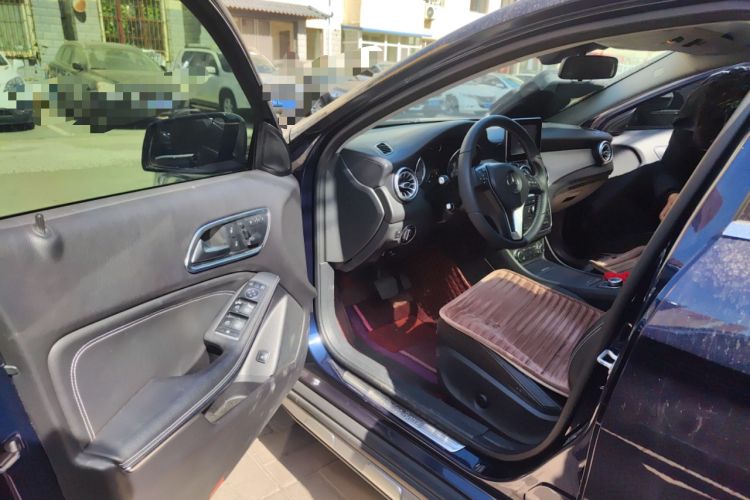 Used Mercedes-Benz GLA 2016 GLA 200 Fashion Model
