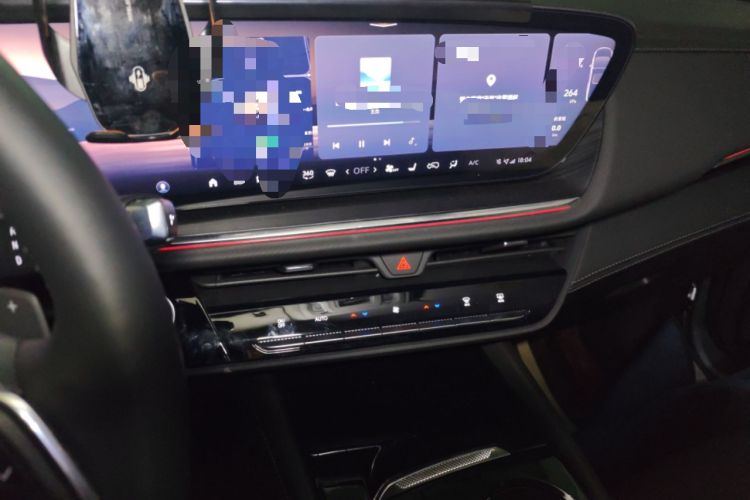 Used Buick Envision 2025 Encore Plus 28T All-Wheel-Drive Platinum Edition
