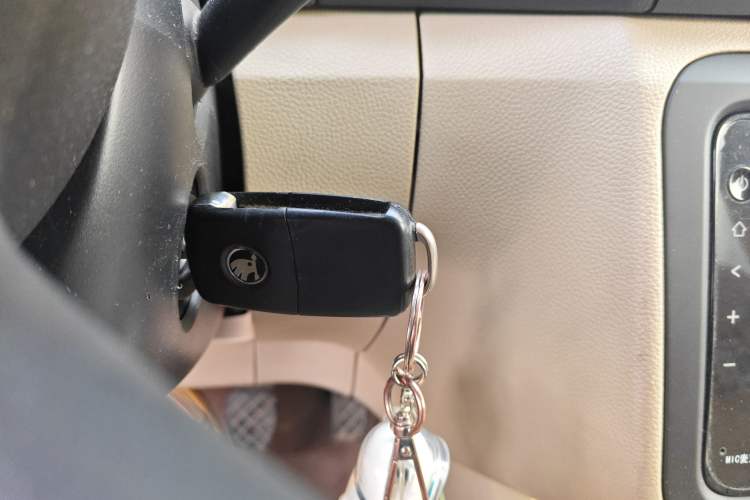 Used Skoda Fabia 2014 1.4L Manual Crystal Edition