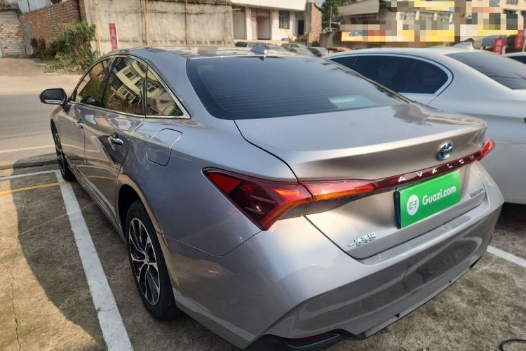 Used Toyota Avalon 2022 Dual-Engine 2.5L Luxury Edition