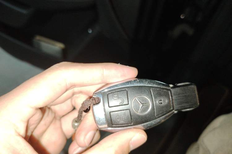 Used Mercedes-Benz M-Class 2015 ML 320 4MATIC