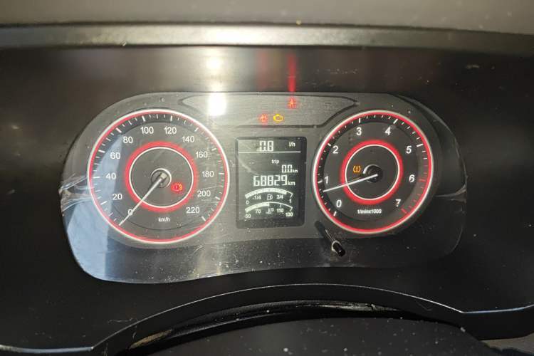 Used Jinbei Hiace King 2021 2.0L City Transport King Series Express Model Standard Top 6-Seater 1TZS