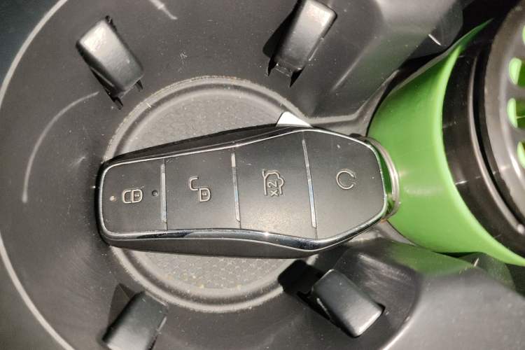 Used BYD Qin PLUS 2024 HONOR Edition DM-i 55KM Leading Model
