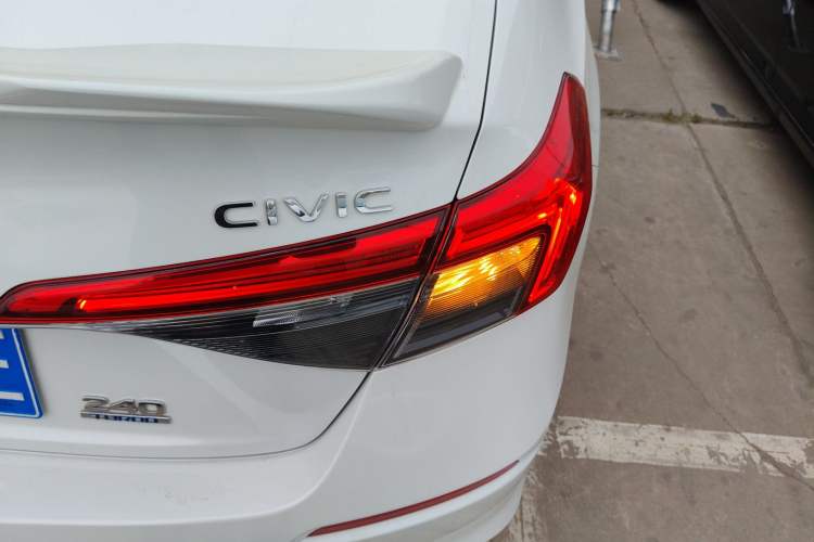 Used Honda Civic 2022 240TURBO CVT Dynamic Edition Right Rear Taillight