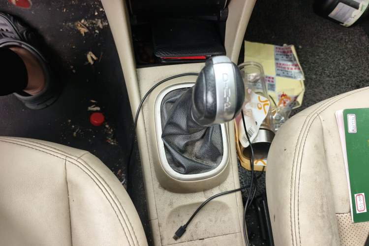 Used Dongfeng Junfeng E11K 2019 Standard Model
