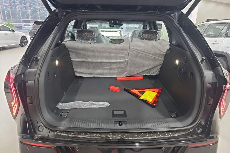 Used Hongqi Tiangong 08 2025 605 Pioneer Edition
