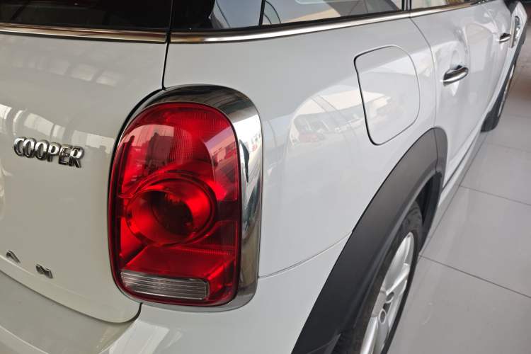 Used MINI Countryman 2017 1.5T COOPER
