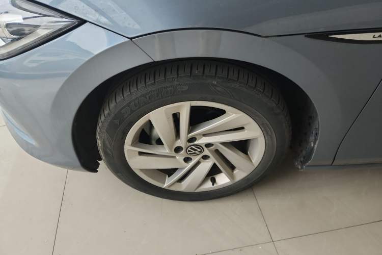 Used Volkswagen Lamando 2022 Lingdu L 280TSI DSG Spicy Edition Left Front Wheel Hub