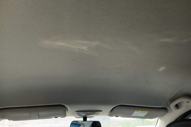 Used Baojun 730 2021 1.5L Manual Fashion Version 7 Seats Headliner