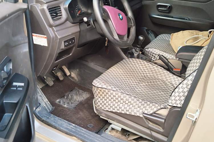 Used Wuling Hongguang V 2021 1.5L Jingqu Version LAR
