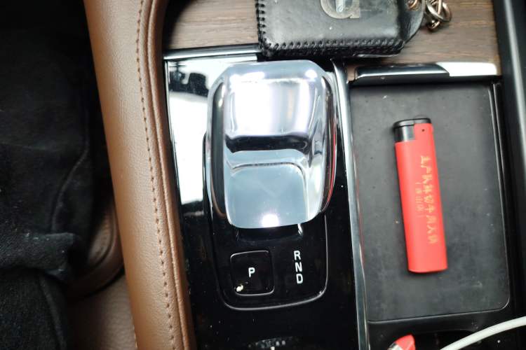 Used Volvo S90 2023 B5 Zhiyuan Luxury Edition Gear Lever