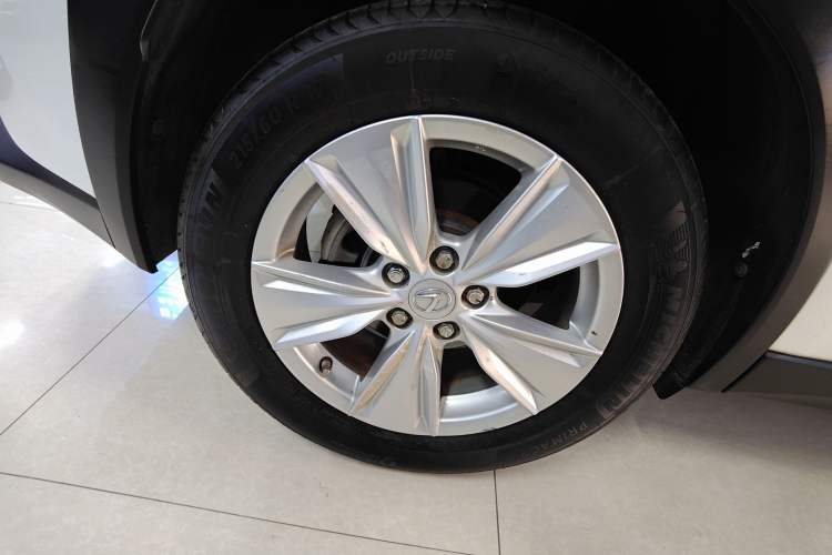 Used Lexus UX 2019 260h Explore-Cool Edition China VI Standard