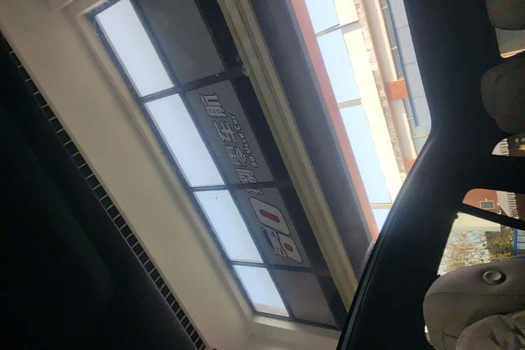 Used Li Auto Li Auto i6 2025 Model Four-Wheel-Drive Standard Type
