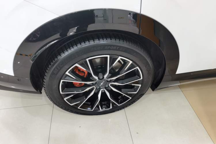 Used Zeekr 7X 2025 100kWh Long-Range All-Wheel Drive Intelligent Driving Version
