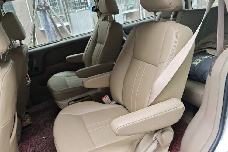 Used Buick GL8 2013 2.4L Classic Edition