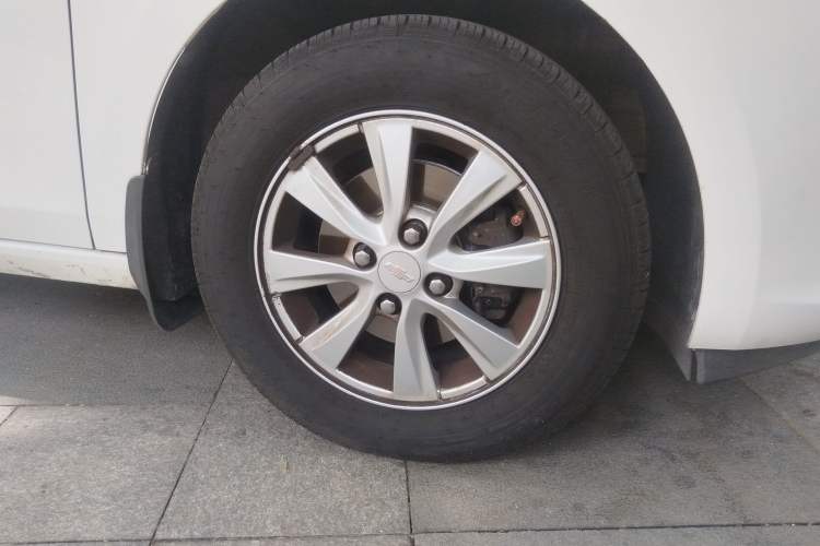 Used Chevrolet Sail 2016 Sail 3 1.3L Manual Comfort Sunroof Edition Right Front Wheel Hub