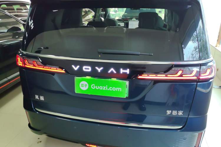 Used VOYAH Dream 2025 PHEV Four-Wheel-Drive Flagship Kunpeng Edition Rear