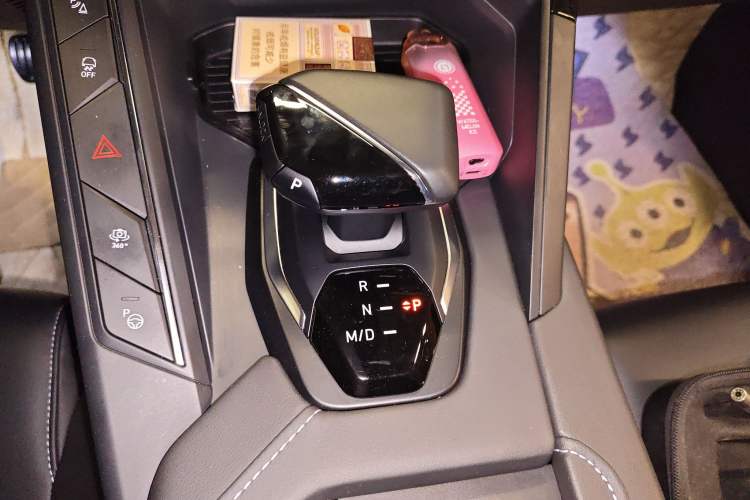 Used Lynk & Co 06 2023 Remix 1.5T Hero
