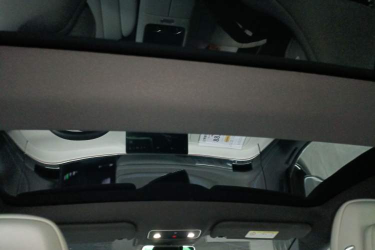 Used Hima Luxeed S7 2024 Max RS
