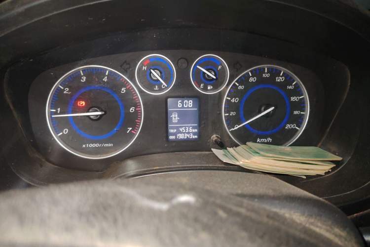 Used JMC Baodian 2016 2.8T New Value-Added Diesel Two-Wheel Drive Extended Cargo Basic Version JX493ZLQ4F