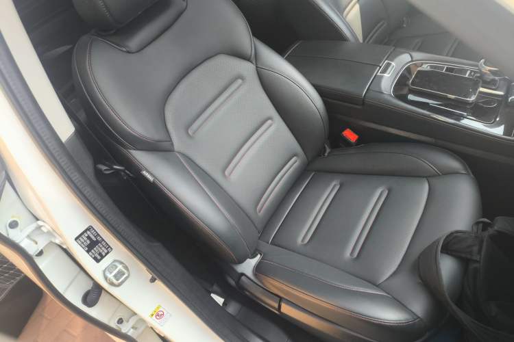 Used GAC Trumpchi GS4 PLUS 2021 270T Automatic Star Edition Right Front Seat