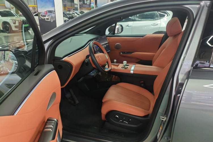 Used CHANGAN NEVO E07 2025 All-Electric 4x4 90kWh Ultra High-Performance Edition Interior 3