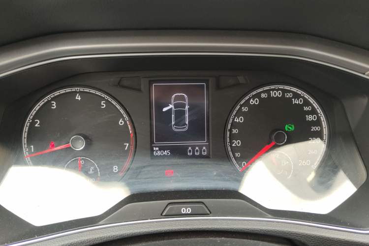 Used Volkswagen T-ROC 2019 230TSI DSG Two-Wheel-Drive Advanced Version China VI Standard