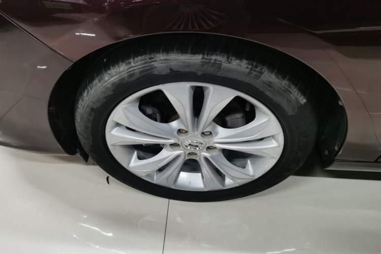 Used GAC Trumpchi GA6 2016 235T Manual Elite Edition
