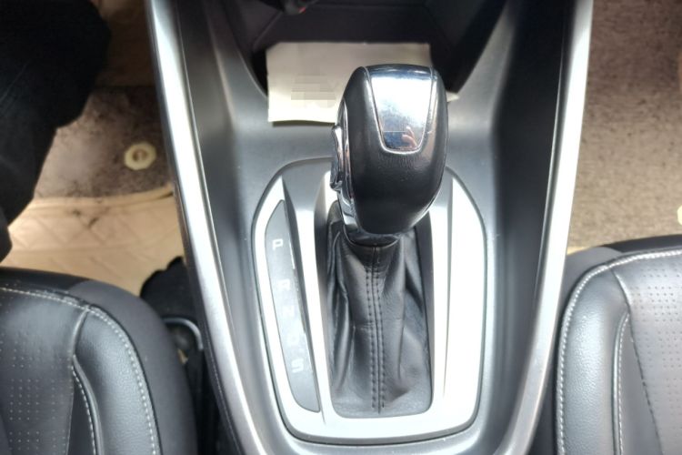 Used Ford Escort 2015 1.5L Automatic Fashion Model
