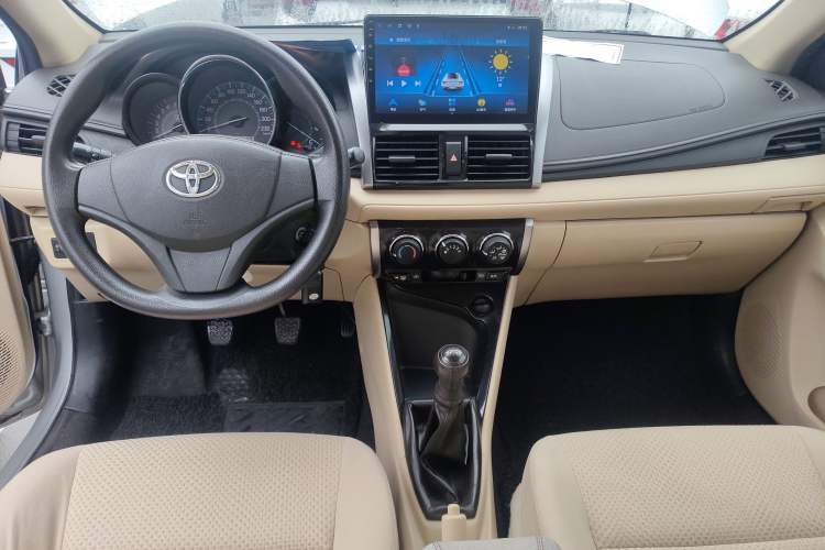 Used Toyota Vios 2014 1.3L Manual Xiang Edition Center Console