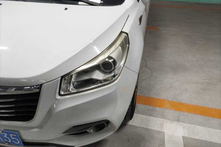 Used FAW Yingzhi G3 2016 1.5L Manual Comfort Edition Left Front Headlight