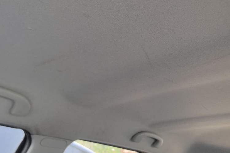 Used Suzuki Swift 2013 1.3L Manual Value Edition Headliner