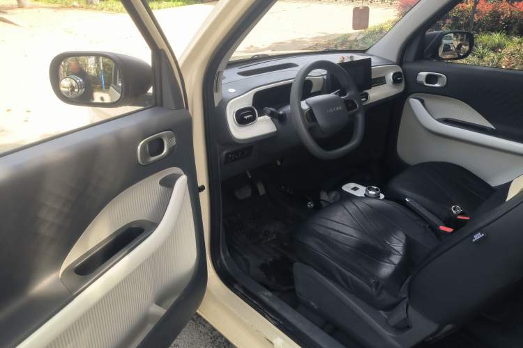 Used Geely Galaxy Panda 2025 210 km – Yuanqi Bear Driver Seat