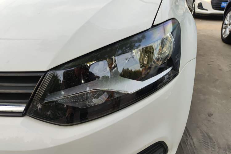 Used Volkswagen Polo 2016 1.4L Automatic Trendy Model Left Front Headlight