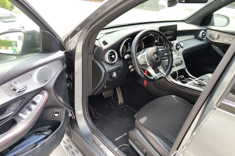 Used Mercedes-Benz GLC AMG 2017 AMG GLC 43 4MATIC Special Edition Driver Seat