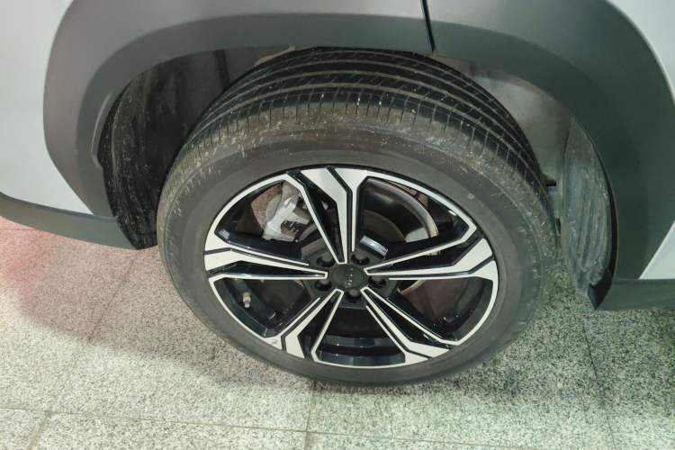 Used Geely Galaxy L7 2025 EM-i 115km Exploration+ Edition
