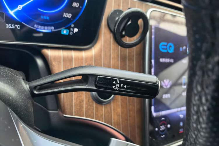 Used Mercedes-Benz EQE 2022 350 Pioneer Edition
