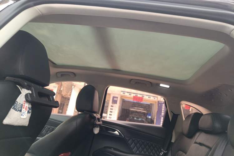 Used BORGWARD BX7 2018 28T Two-Wheel Drive Luxury Version 5 Seats China V Emission Standard