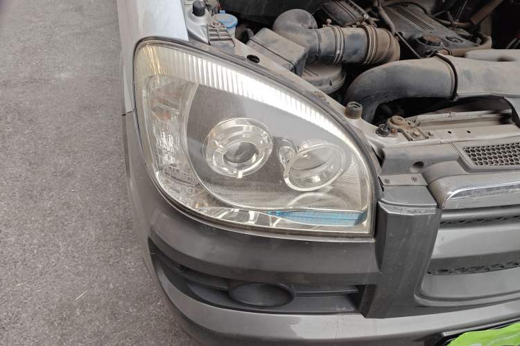 Used JAC Refine 2011 2.4L Government Procurement Version Manual Luxury Trim
