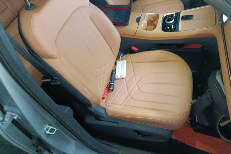 Used Geely Galaxy Galaxy Xingjian 7 EM-i 2025 120km Flagship Edition