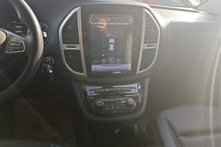 Used Mercedes-Benz Vito 2018 2.0T Business Version China V Emission Standard