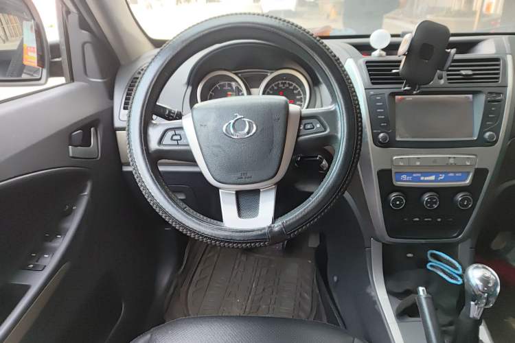 Used Geely Auto GX7 2012 2.0L Manual Executive Edition