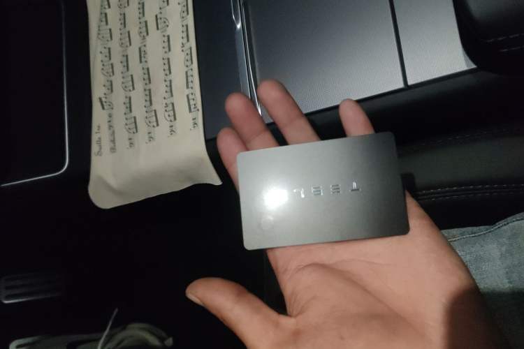 Used Tesla Model Y 2025 Rear-Wheel-Drive Version