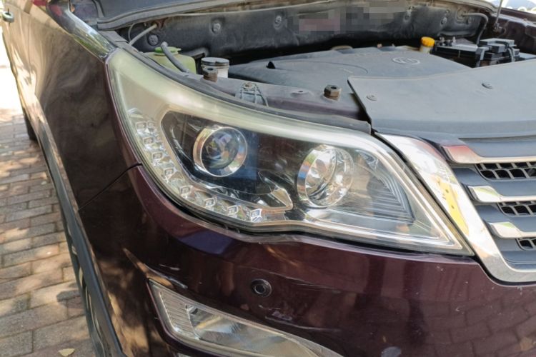 Used Baojun 560 2015 1.8L manual luxury version