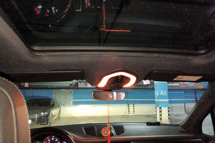 Used Porsche Macan 2018 Macan 2.0T