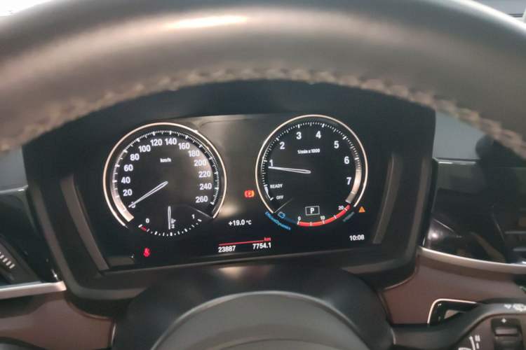 Used BMW X1 2022 sDrive25Li Leading Model
