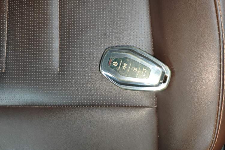 Used JETOUR X90 PLUS 2022 1.5T Manual Bieyuan 7-Seater