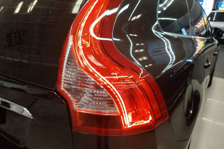 Used Volvo XC60 2017 T5 AWD Smart Upgrade Edition